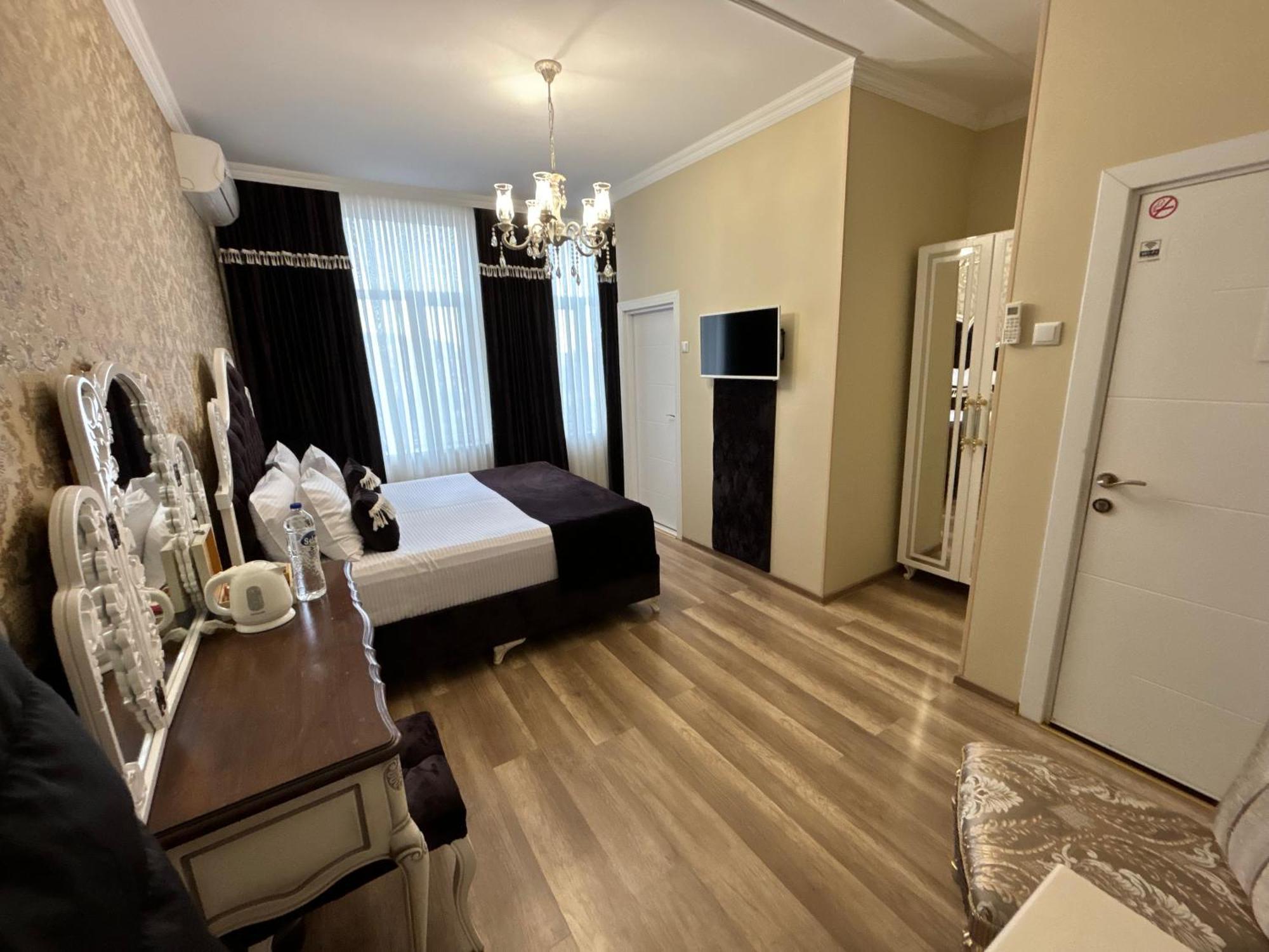 Otantik Hotel