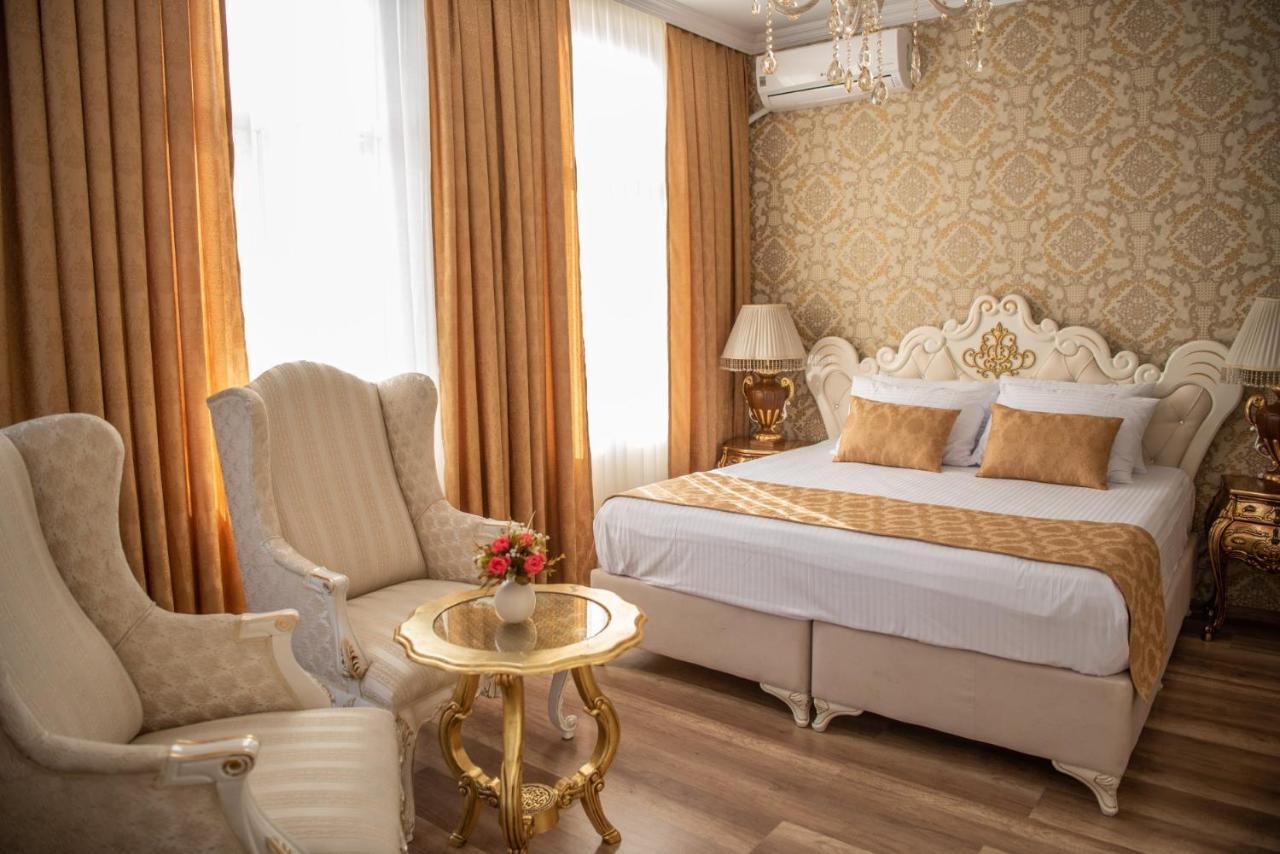 Hotel Otantik 3*